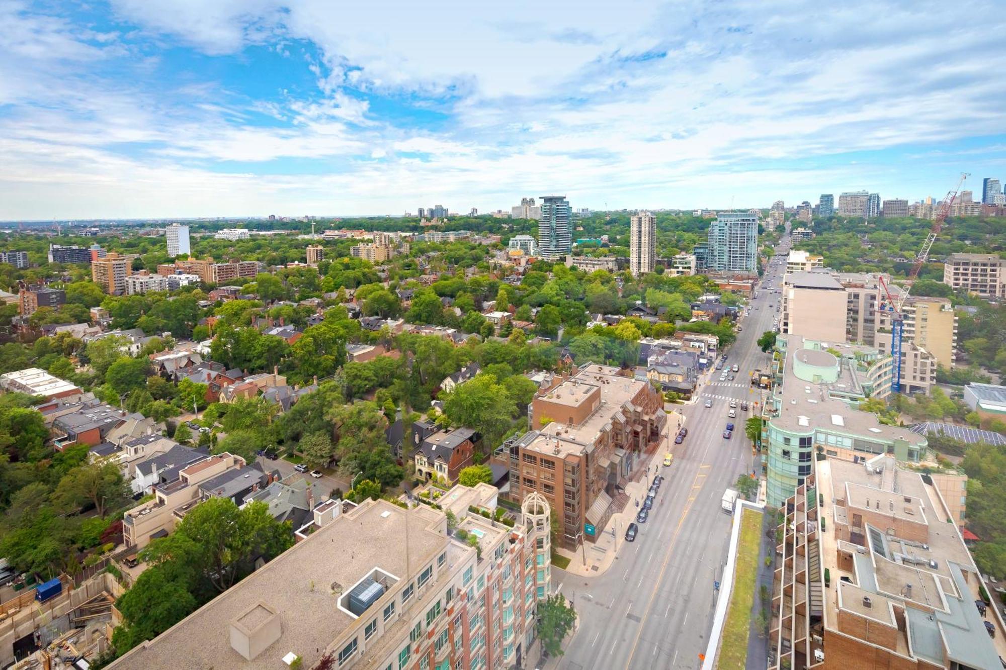 Luxury 2-Bedroom Apartment In Yorkville With The Best City View In Downtown Toronto Exterior photo